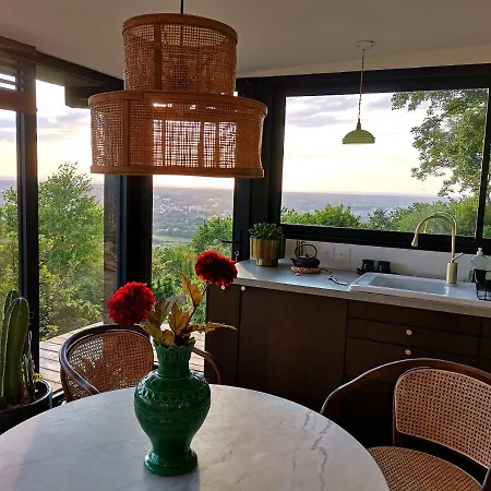 Lodge-belvedere Sur Les Hauteurs De Vichy