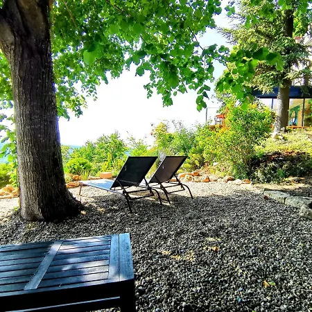 Lodge-belvedere Sur Les Hauteurs De Vichy
