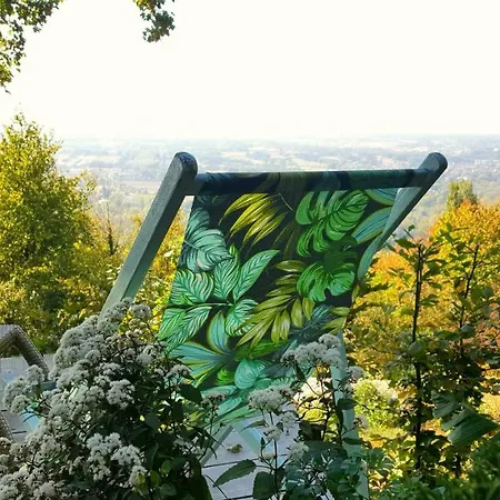 Lodge-belvedere Sur Les Hauteurs De Lodge *