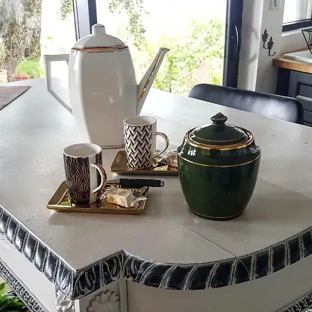 Lodge-bélvédere Sur Les Hauteurs De * Vichy